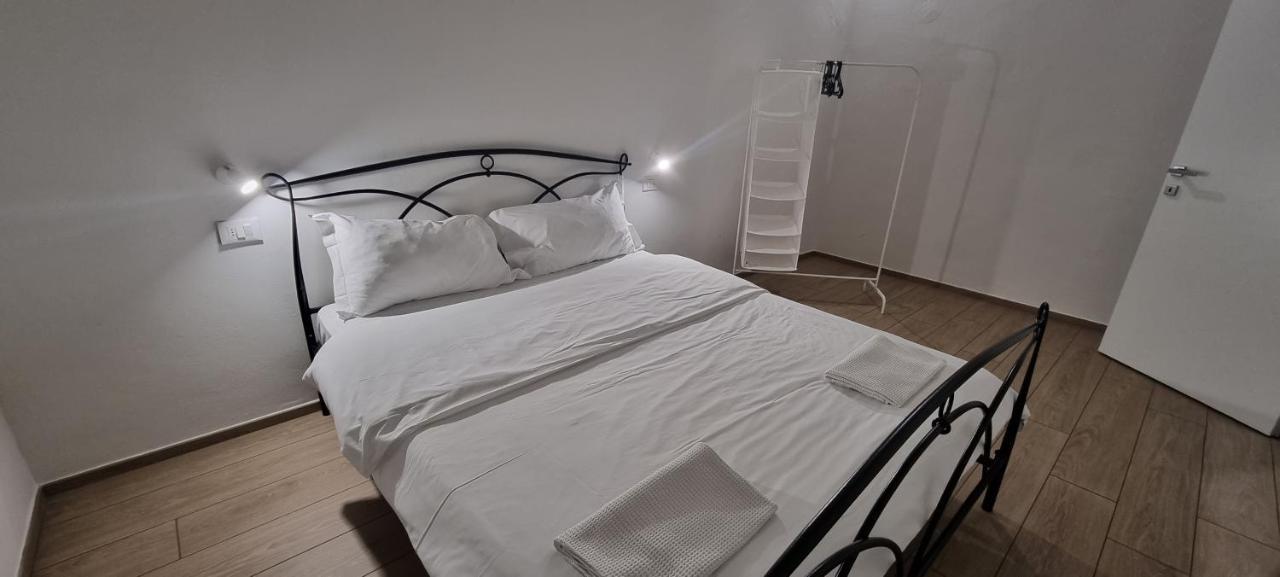 Farolfi Apartments Galliera Μπολόνια Εξωτερικό φωτογραφία