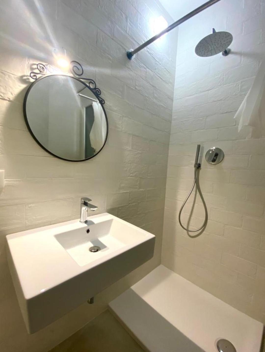 Farolfi Apartments Galliera Μπολόνια Δωμάτιο φωτογραφία